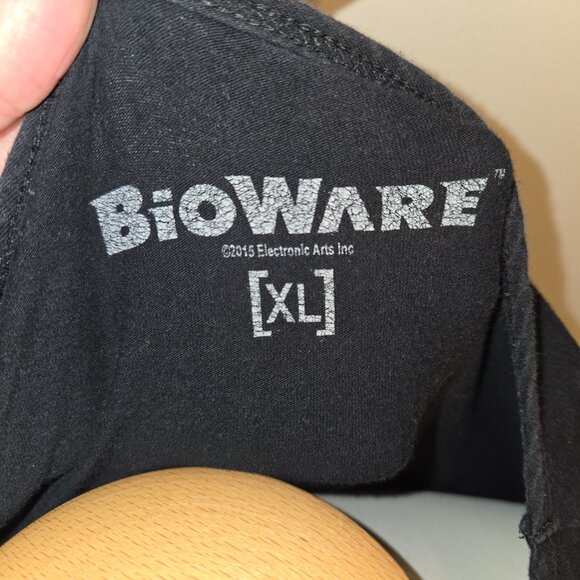 Mass Effect N7 Logo Tee - Women's XL - Picture 4 of 5